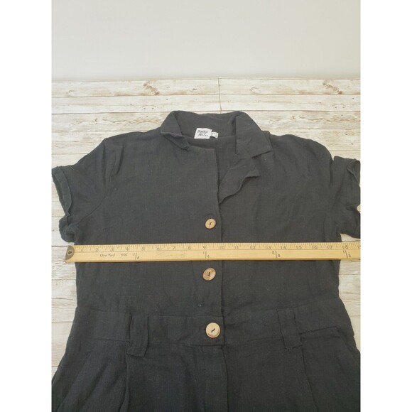 Princess Polly Ashens Black Short Sleeved Button Down Romper size 6 - Picture 4 of 5